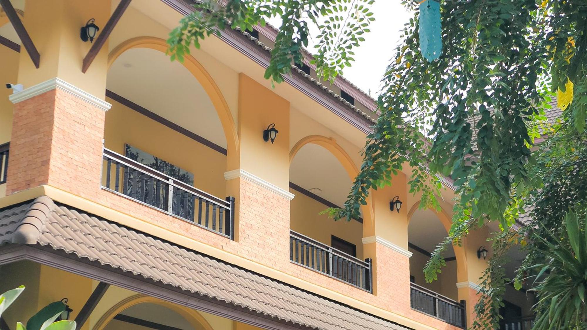 Siam Avari Hotel, Τσιανγκ Ράϊ Εξωτερικό φωτογραφία